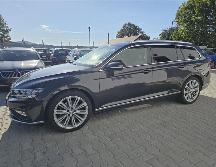 Volkswagen Passat 11