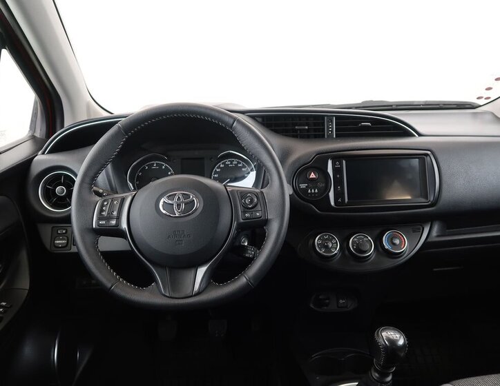 Toyota Yaris Hatchback 1,5 l 82 kw