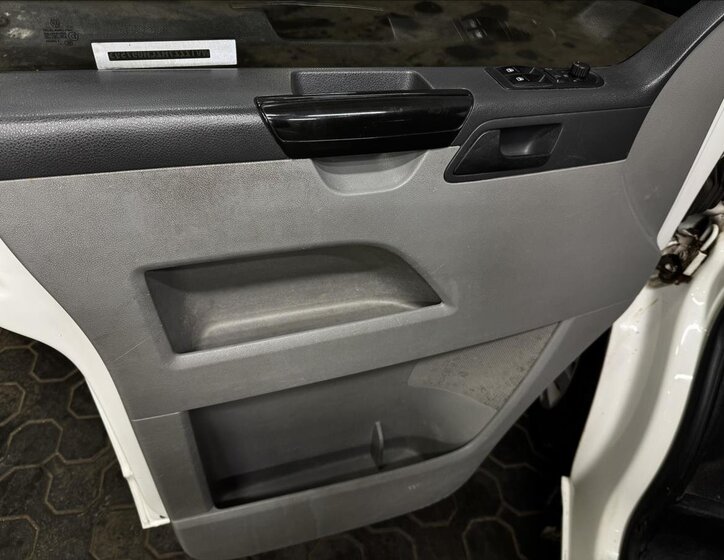 Volkswagen Transporter Ostatní 2,0 l 103 kw