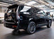 Cadillac Escalade 10