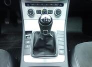 Volkswagen Passat 24