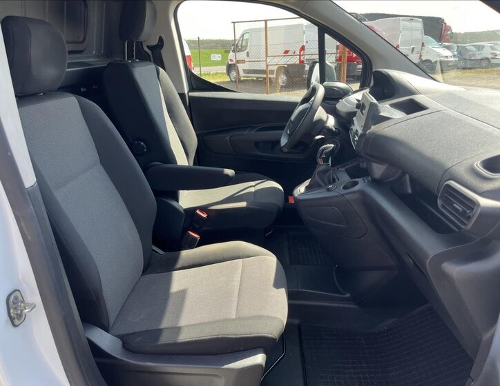 Peugeot Partner Skříň 1,5 l 75 kw