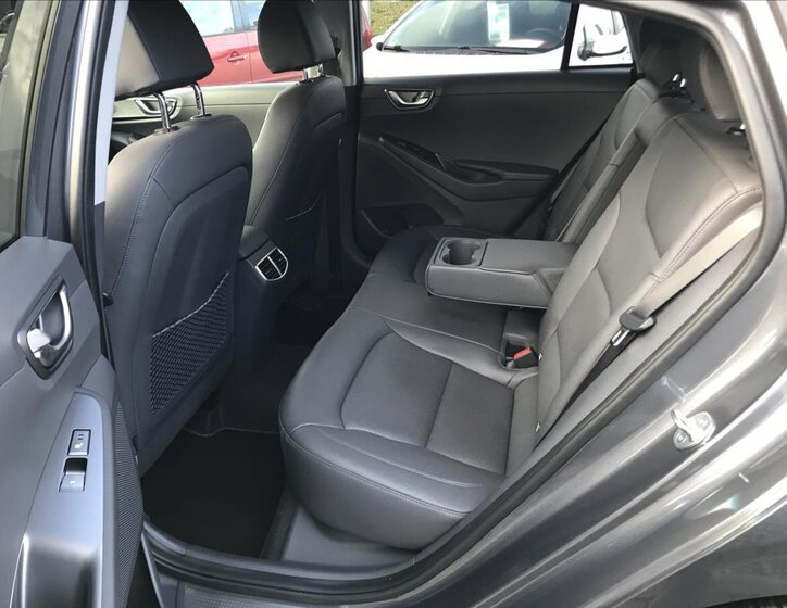 Hyundai IONIQ Hatchback 0,0 100 kw