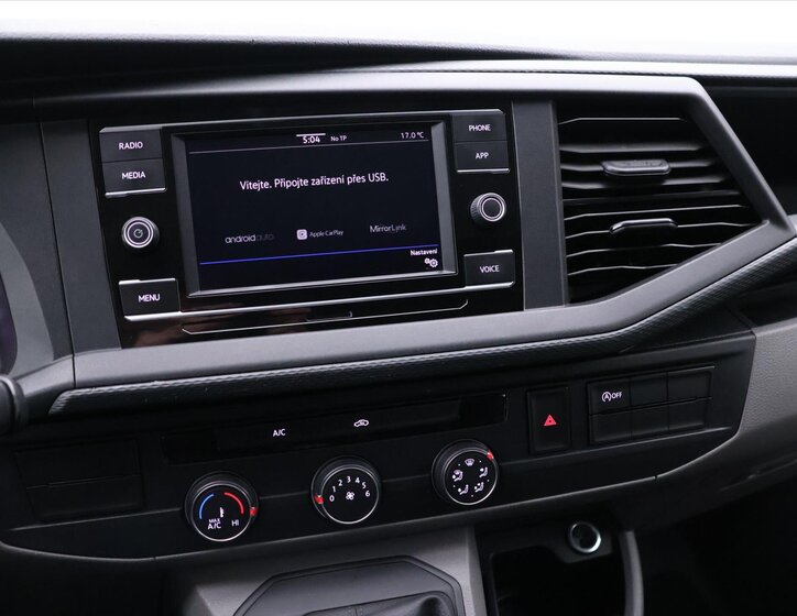 Volkswagen Transporter Skříň 2,0 l 110 kw