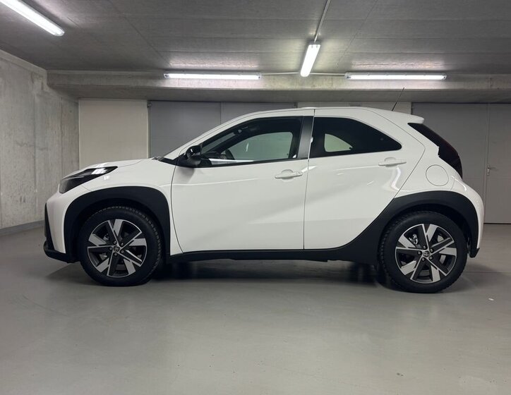 Toyota Aygo Hatchback 1,5 l 53 kw