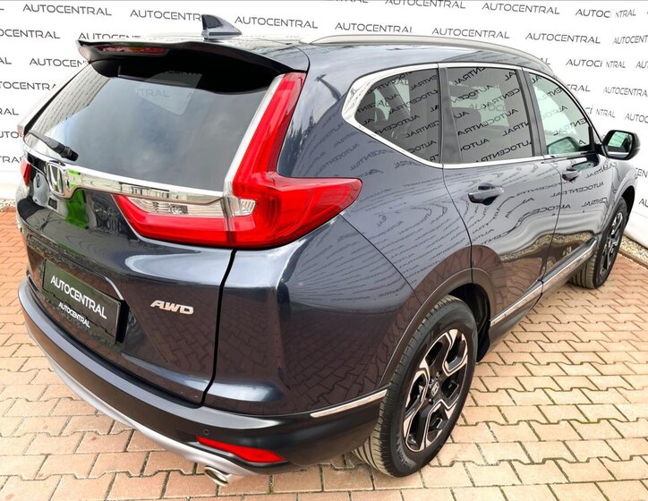 Honda CR-V 9