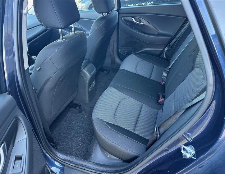 Hyundai i30 Kombi 1,5 l 71 kw