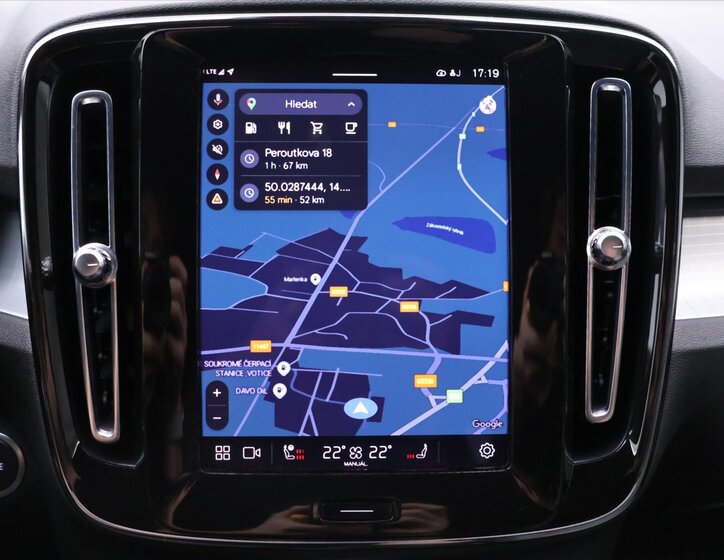 Volvo XC40 SUV 2,0 l 145 kw