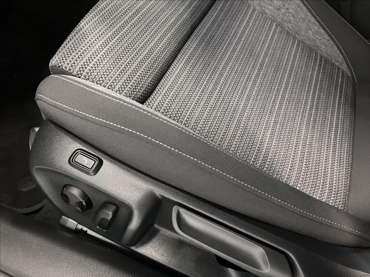 Škoda Superb Kombi 2,0 l 110 kw