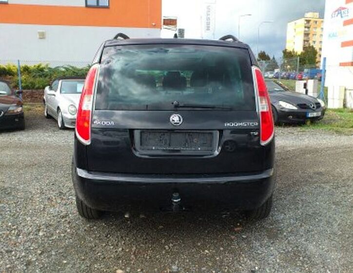 Škoda Roomster 4