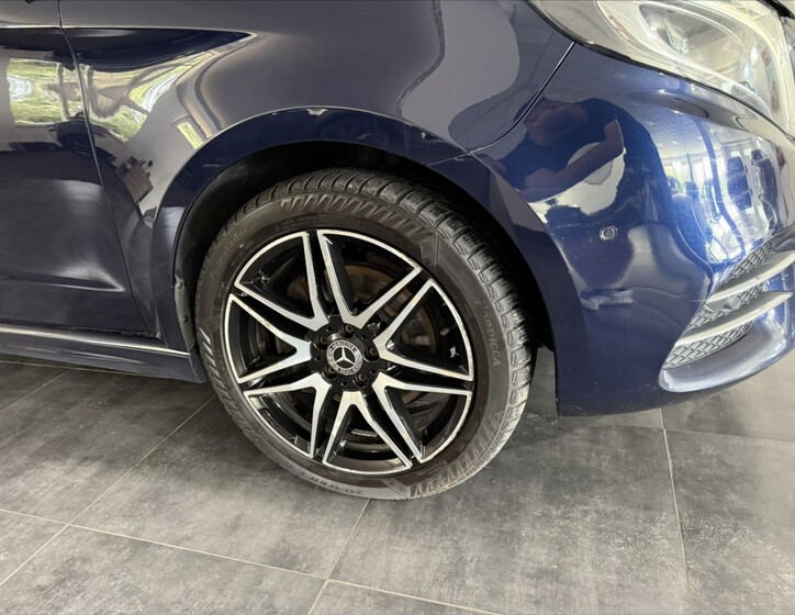 Mercedes-Benz Třídy V 34