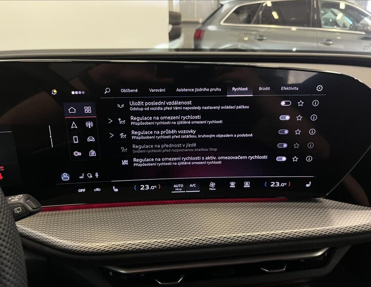 Audi Q5 SUV / Terénní 2,0 l 150 kw