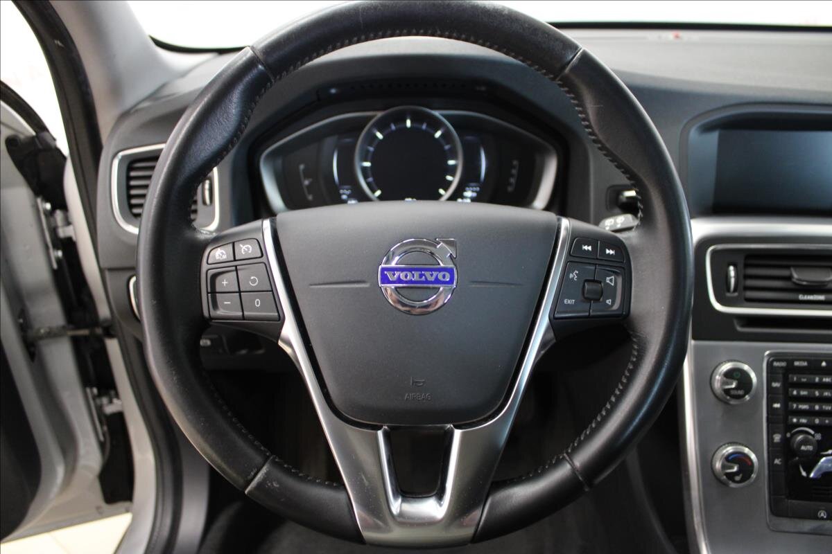 Volvo V60 Kombi 2,0 l 110 kw