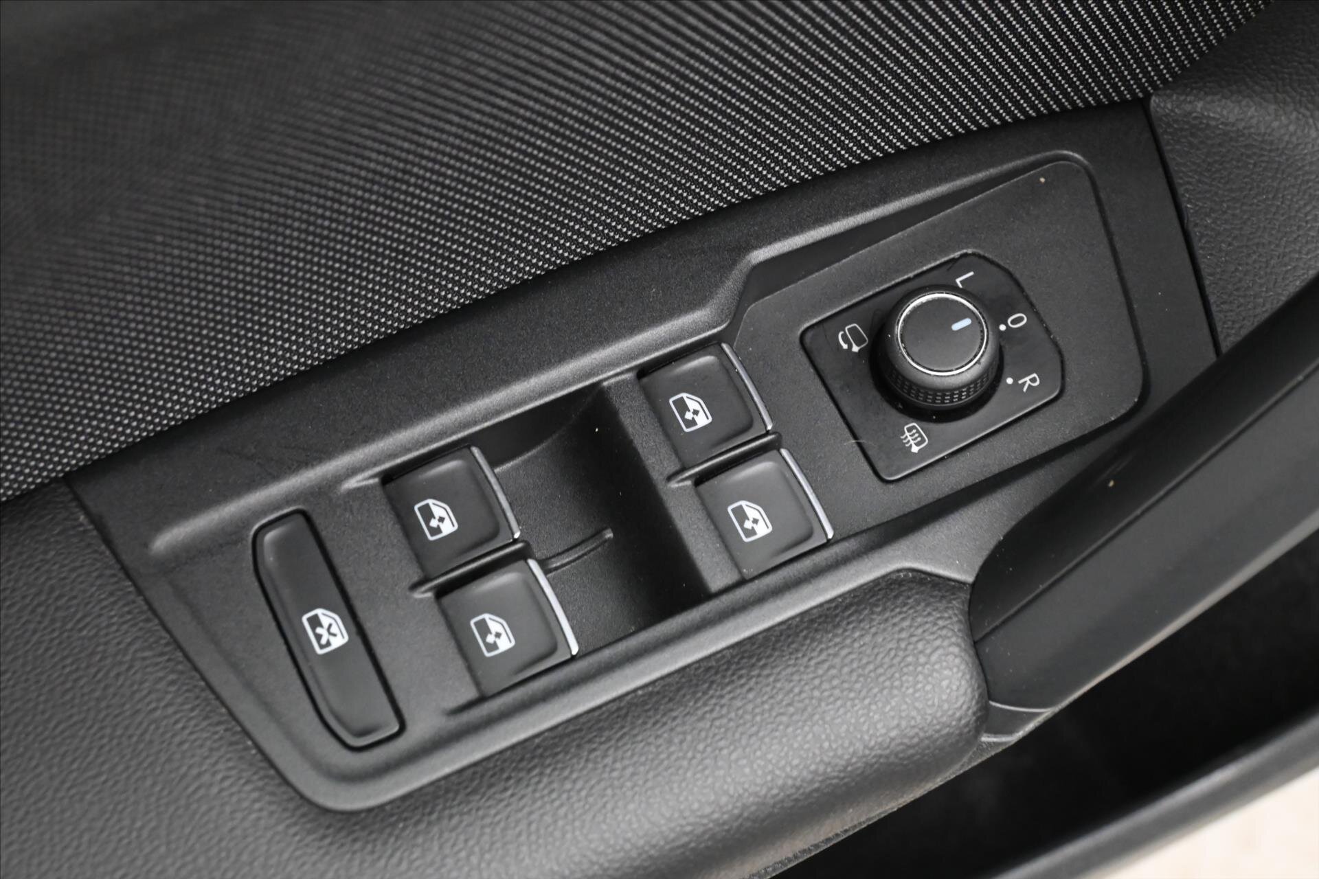 Seat Tarraco SUV / Terénní 2,0 l 147 kw