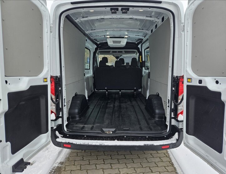 Ford Transit 4