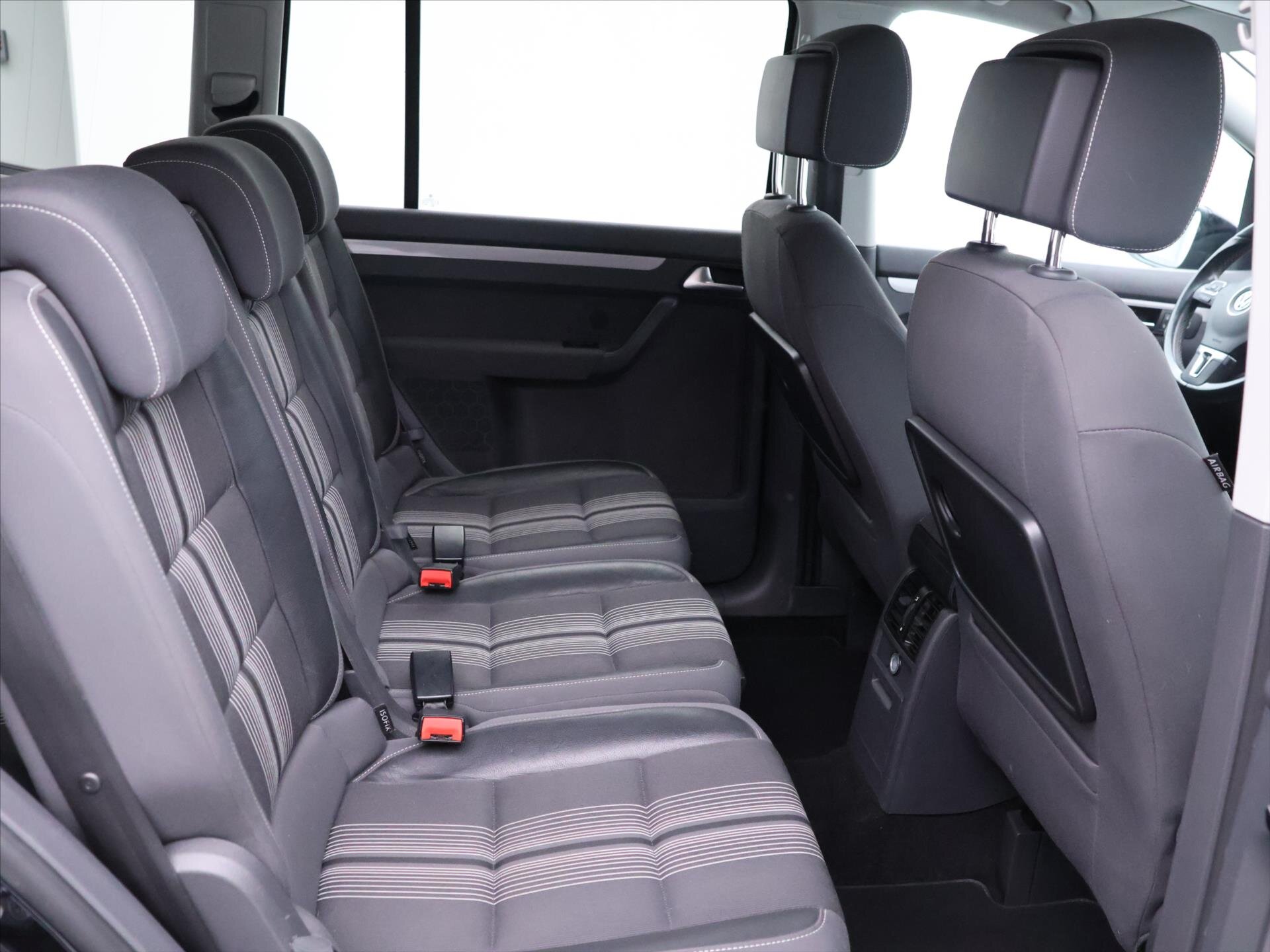 Volkswagen Touran MPV 1,2 l 77 kw