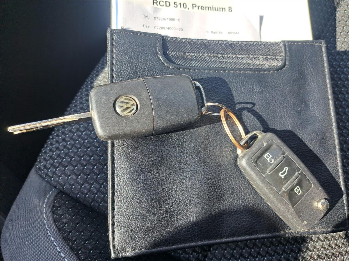 Volkswagen Touran Kombi 1,6 l 77 kw