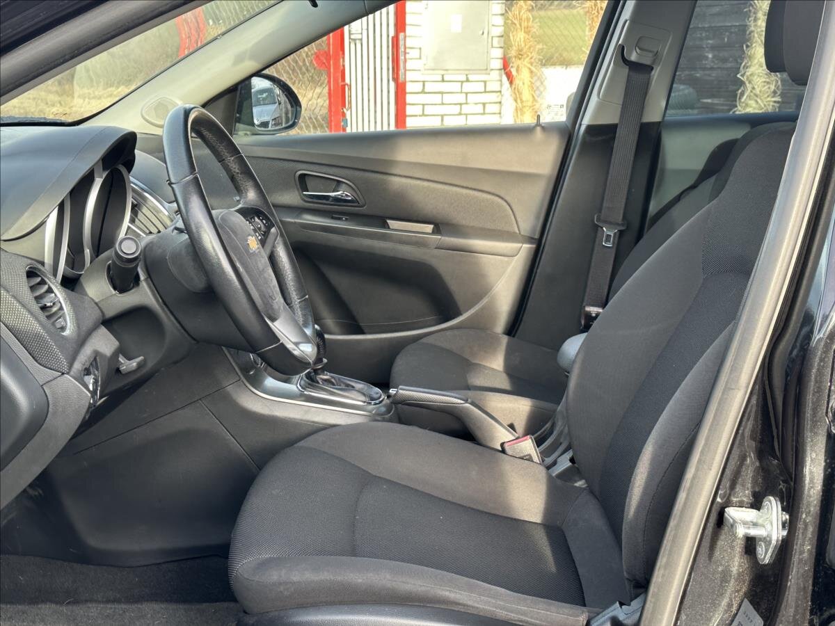 Chevrolet Cruze Kombi 1,7 l 96 kw