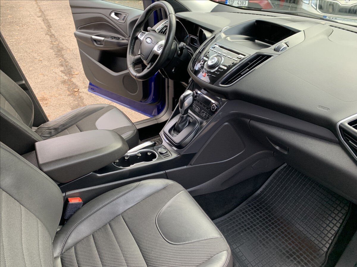 Ford Kuga SUV 1,6 l 134 kw