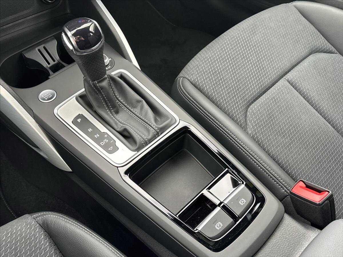 Audi Q2 SUV / Terénní 1,5 l 110 kw
