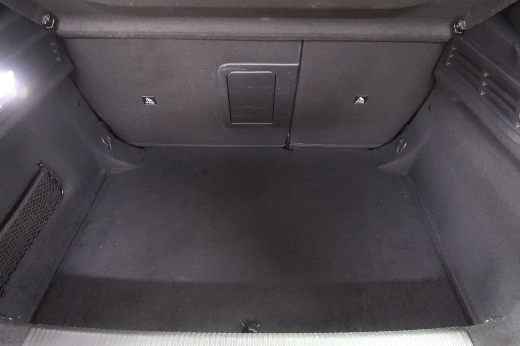 Peugeot 308 Hatchback 1,2 l 96 kw