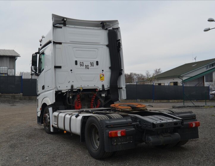 Mercedes-Benz Ostatní Ostatní 0,0 330 kw