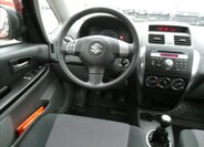 Suzuki SX4 23