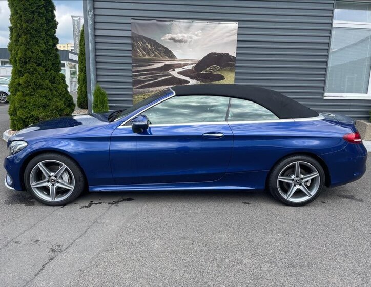 Mercedes-Benz Třídy C Kabriolet 2,1 l 125 kw