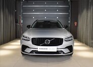 Volvo V90 6