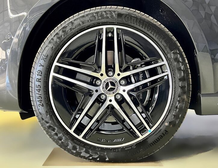 Mercedes-Benz Třídy V Kombi 2,0 l 174 kw