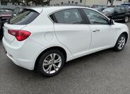 Alfa Romeo Giulietta 10