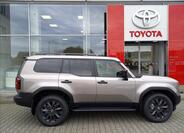 Toyota Land Cruiser 6