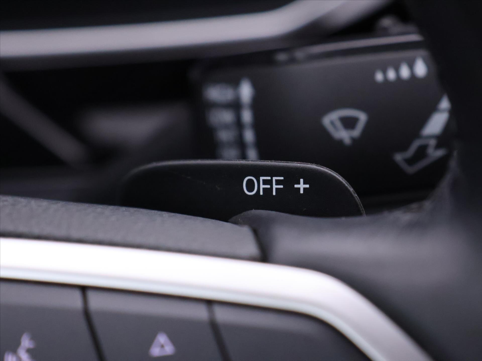 Volkswagen Taigo SUV / Terénní 1,5 l 110 kw