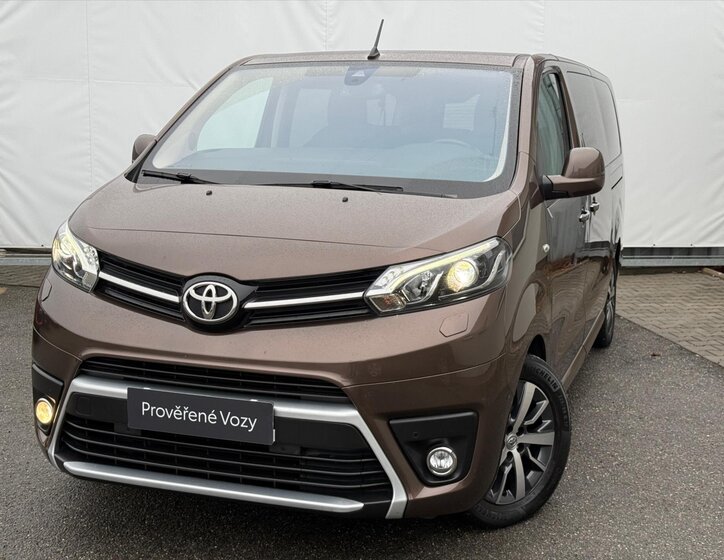 Toyota ProAce VAN-Minibus 2,0 l 130 kw