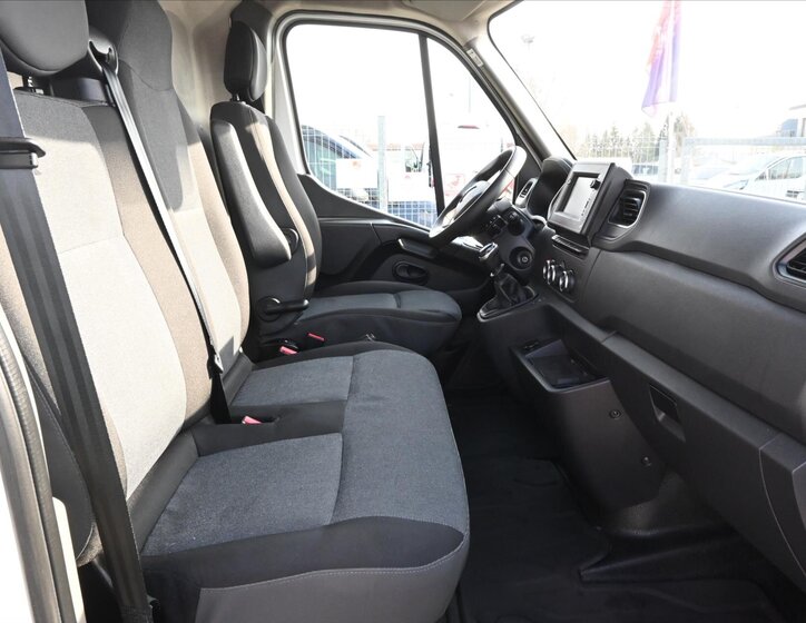 Renault Master Skříň 2,3 l 110 kw