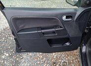 Ford Fusion MPV 1,4 l 59 kw