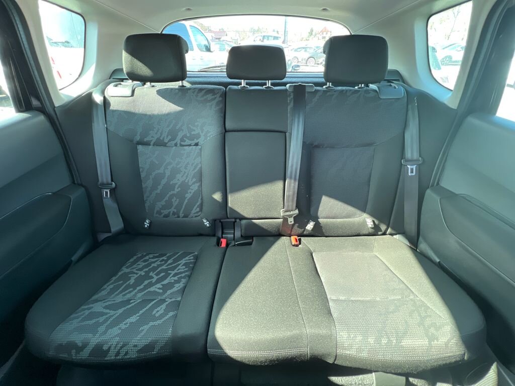 Peugeot 3008 MPV 2,0 l 120 kw