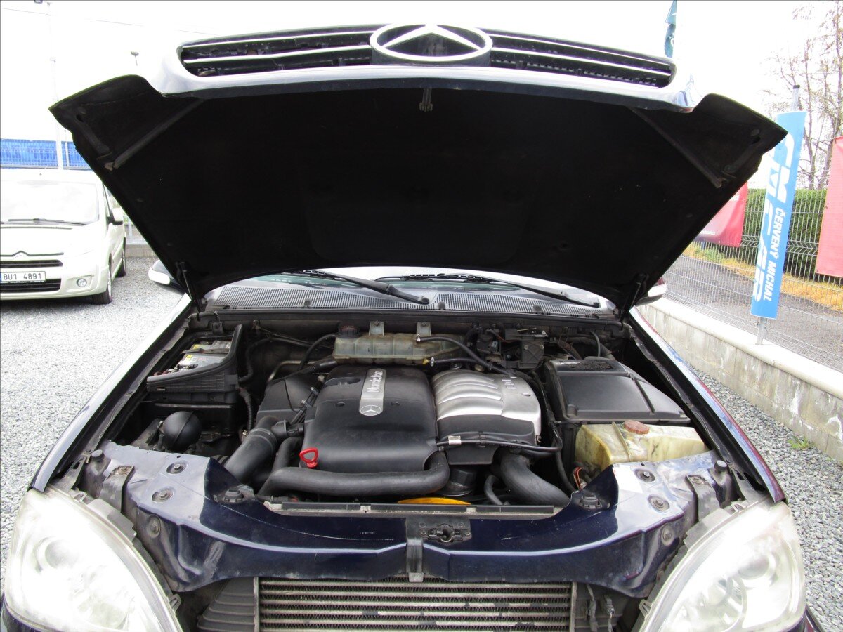 Mercedes-Benz Třídy M Kombi 2,7 l 120 kw