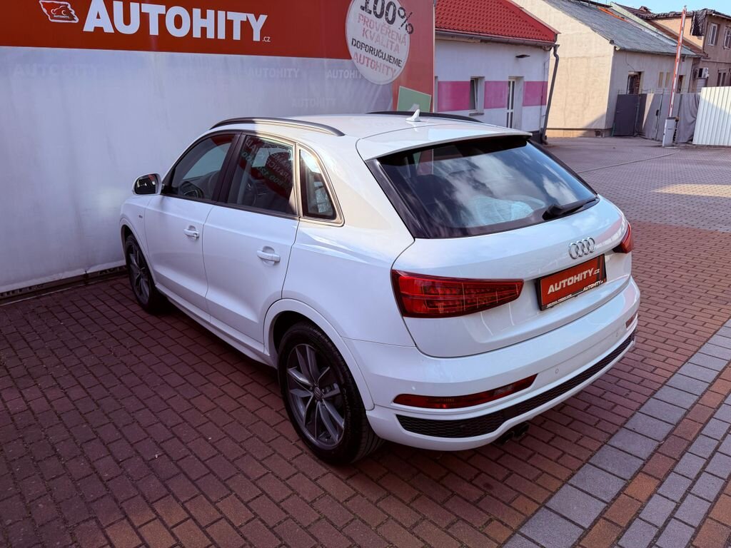 Audi Q3 SUV / Terénní 1,4 l 110 kw
