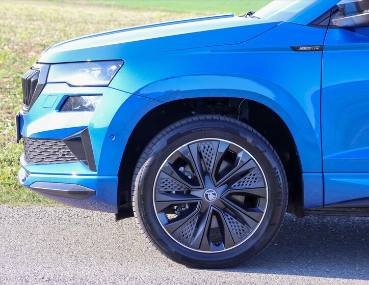 Škoda Karoq SUV / Terénní 1,5 l 110 kw