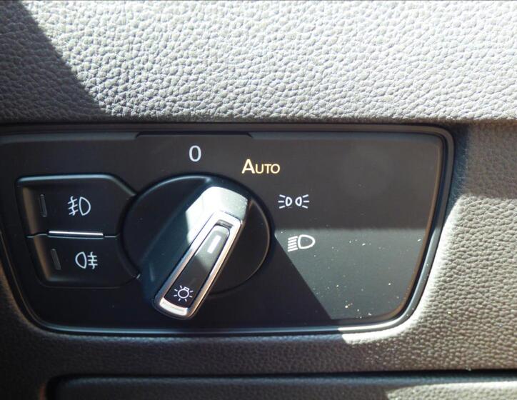 Volkswagen Passat 13