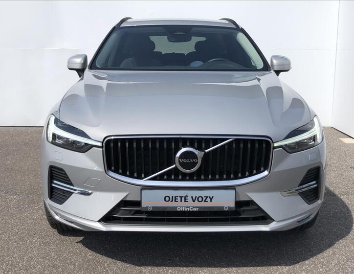 Volvo XC60 4
