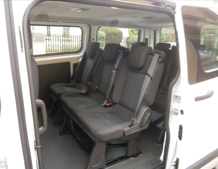 Ford Transit Custom 13