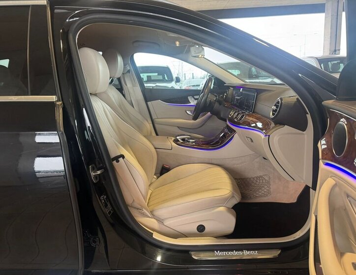 Mercedes-Benz Třídy E Kombi 2,0 l 143 kw