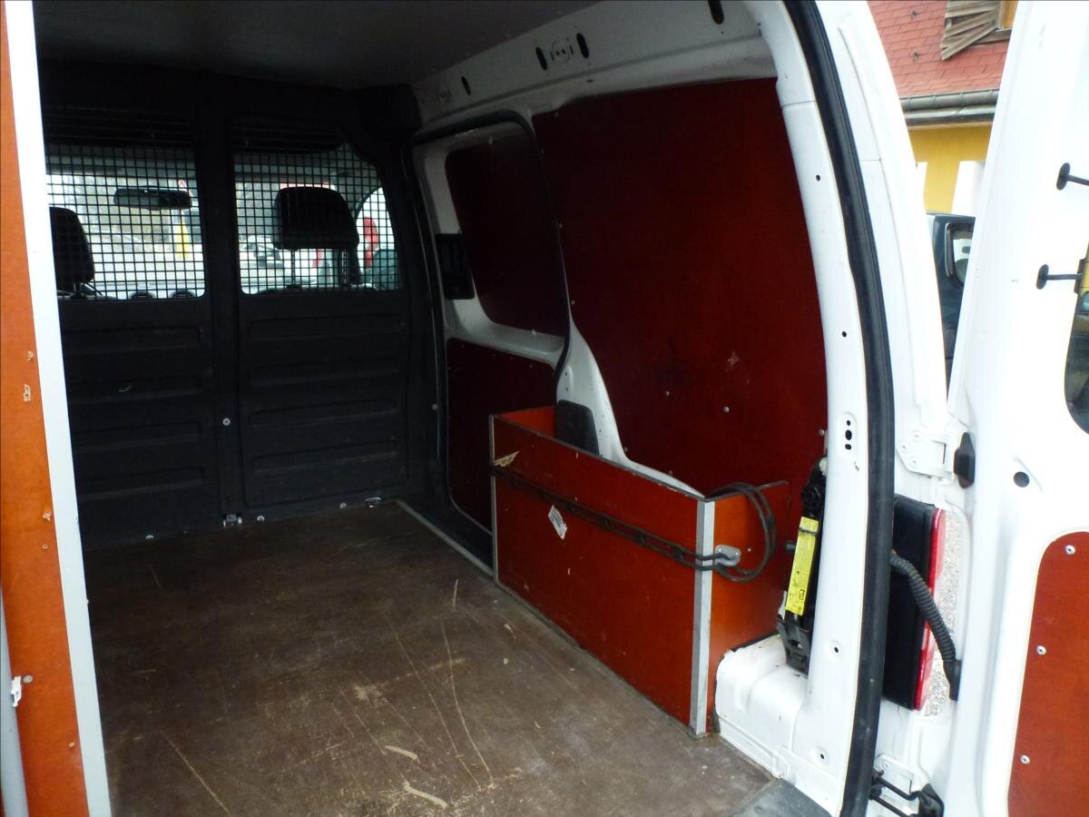 Volkswagen Caddy Skříň 1,6 l 55 kw