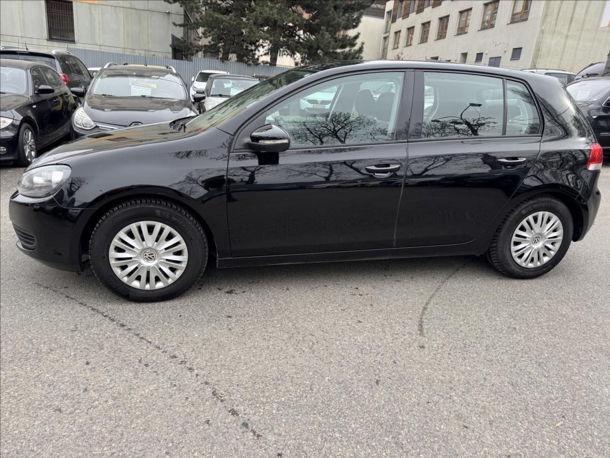 Volkswagen Golf Hatchback 1,6 l 77 kw