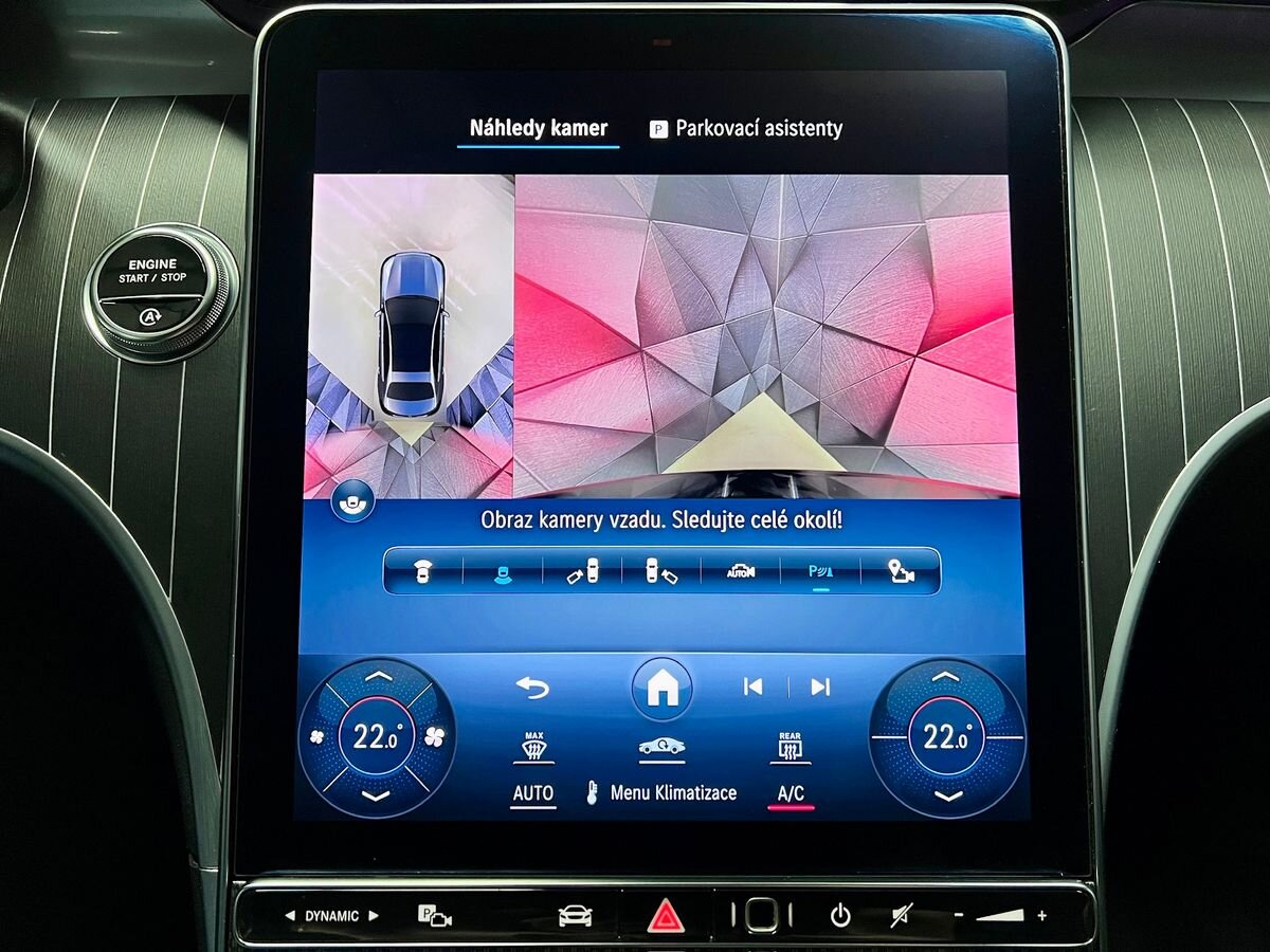 Mercedes-Benz Třídy C Sedan 2,0 l 190 kw