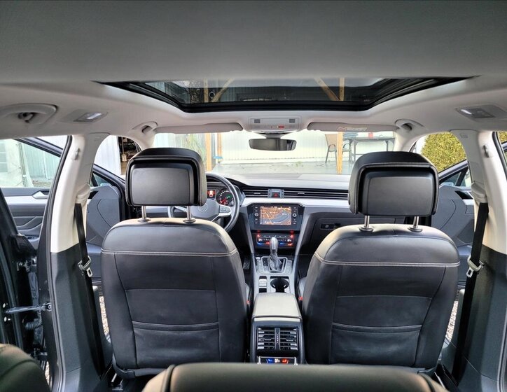 Volkswagen Passat Kombi 2,0 l 90 kw