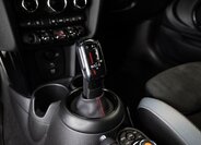 Mini Cooper Hatchback 2,0 l 225 kw