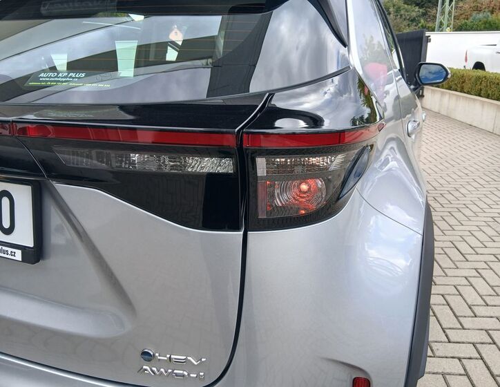 Toyota Yaris Cross 29